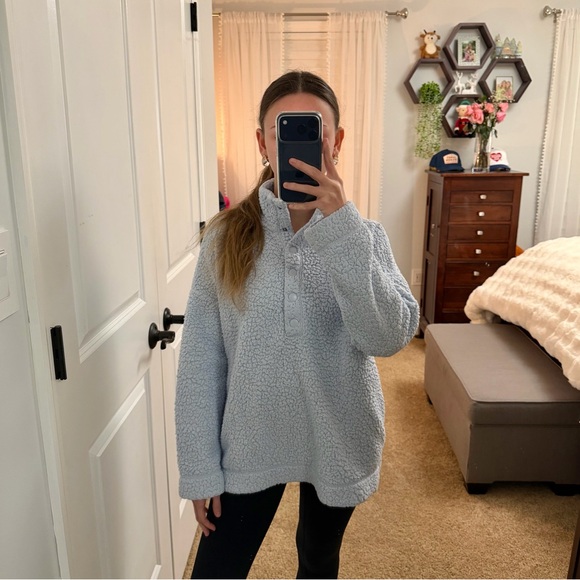 Aerie Sherpa Pullover - Picture 1 of 1